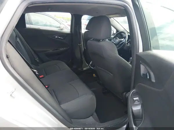 1G1ZE5ST8HF105805 2017 CHEVROLET MALIBU - Image 8
