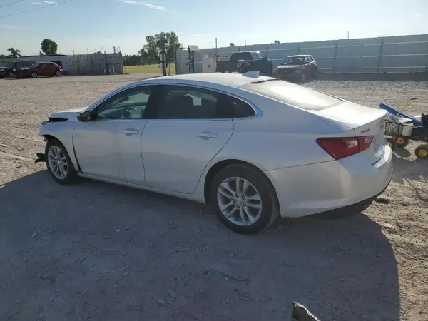 1G1ZE5ST8HF117727 2017 CHEVROLET MALIBU - Image 2