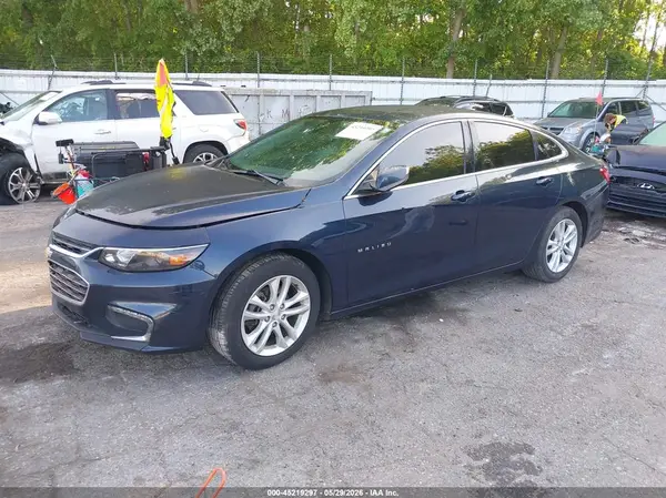 1G1ZE5ST8HF126427 2017 CHEVROLET MALIBU - Image 2