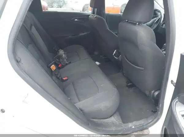 1G1ZE5ST8HF128078 2017 CHEVROLET MALIBU - Image 8