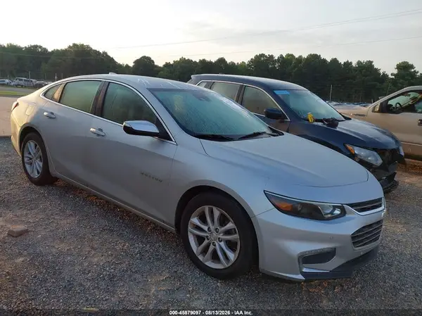 1G1ZE5ST8HF130669 2017 CHEVROLET MALIBU - Image 1