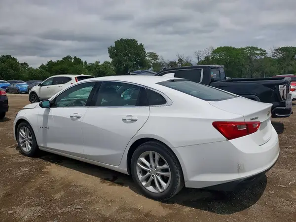 1G1ZE5ST8HF133703 2017 CHEVROLET MALIBU - Image 2