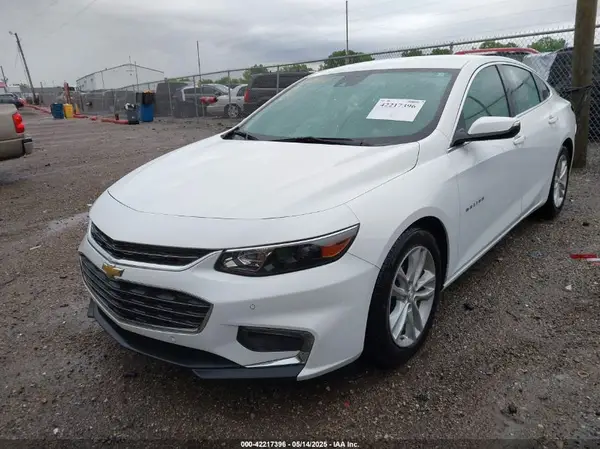 1G1ZE5ST8HF134978 2017 CHEVROLET MALIBU - Image 2