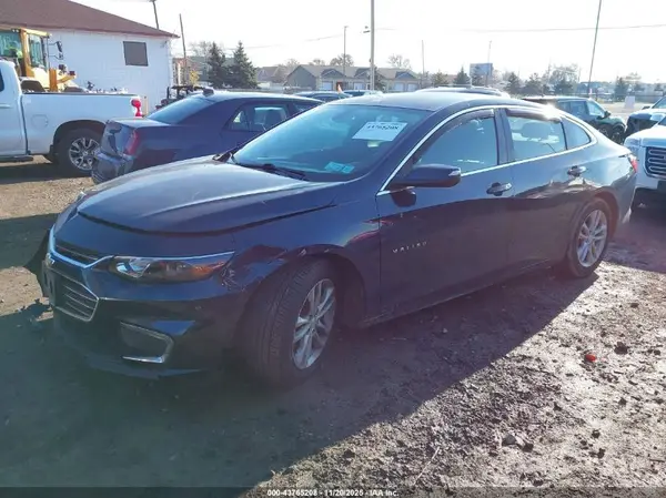 1G1ZE5ST8HF138528 2017 CHEVROLET MALIBU - Image 2