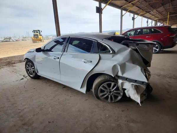 1G1ZE5ST8HF138674 2017 CHEVROLET MALIBU - Image 2