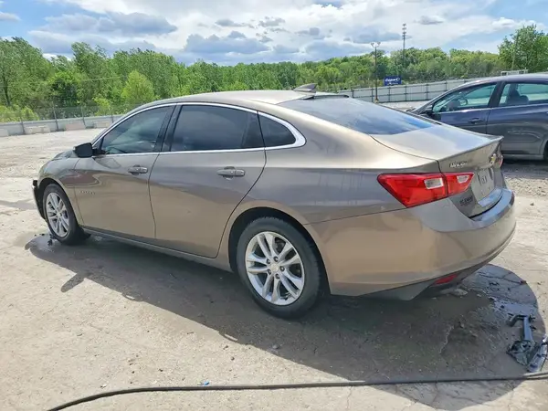 1G1ZE5ST8HF141638 2017 CHEVROLET MALIBU - Image 2