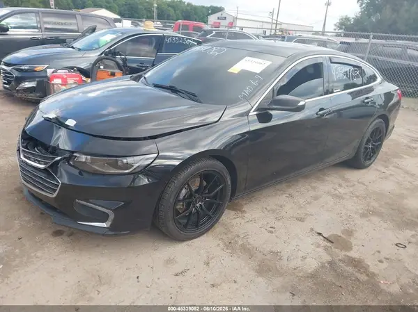 1G1ZE5ST8HF142160 2017 CHEVROLET MALIBU - Image 2
