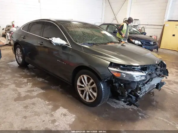 1G1ZE5ST8HF142515 2017 CHEVROLET MALIBU - Image 1