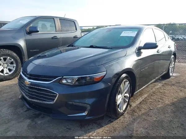 1G1ZE5ST8HF144619 2017 CHEVROLET MALIBU - Image 2