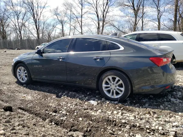 1G1ZE5ST8HF150520 2017 CHEVROLET MALIBU - Image 2