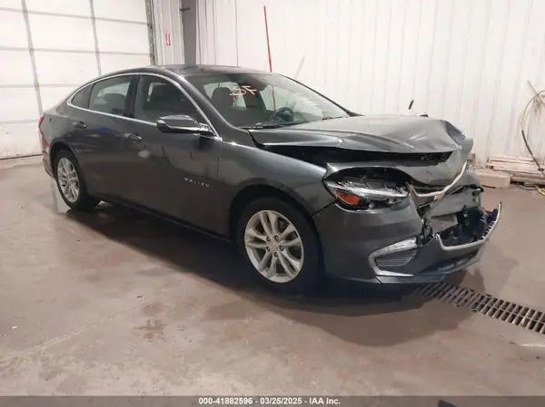 1G1ZE5ST8HF151246 2017 CHEVROLET MALIBU - Image 1