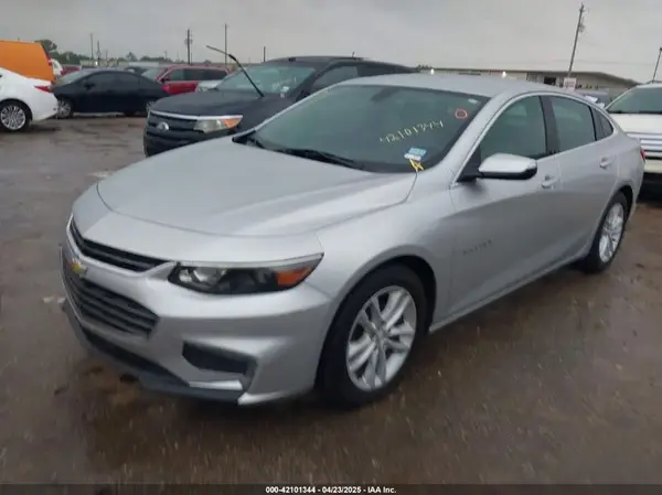 1G1ZE5ST8HF151697 2017 CHEVROLET MALIBU - Image 2