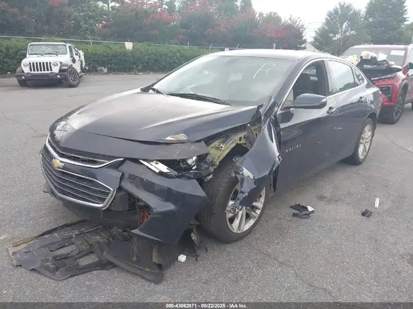 1G1ZE5ST8HF161694 2017 CHEVROLET MALIBU - Image 2