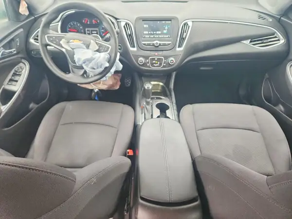 1G1ZE5ST8HF170752 2017 CHEVROLET MALIBU - Image 8