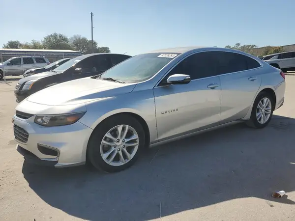 1G1ZE5ST8HF175398 2017 CHEVROLET MALIBU - Image 1