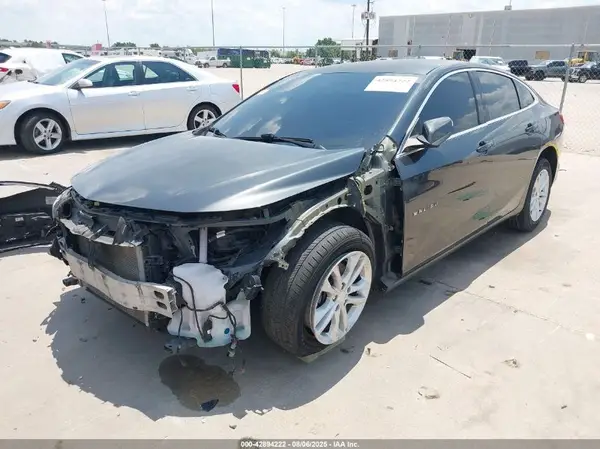 1G1ZE5ST8HF177703 2017 CHEVROLET MALIBU - Image 2
