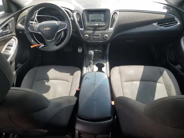 1G1ZE5ST8HF181251 2017 CHEVROLET MALIBU - Image 8