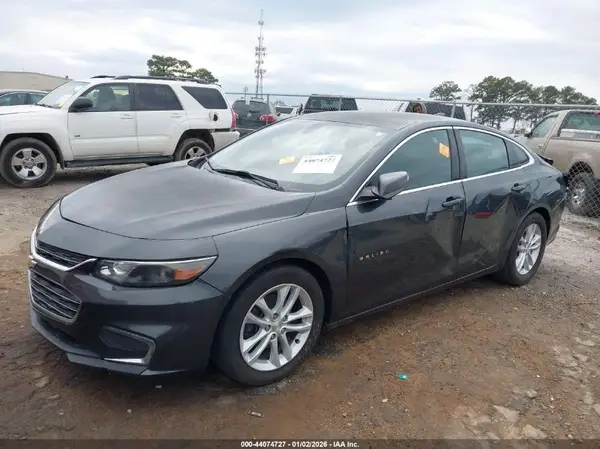1G1ZE5ST8HF185476 2017 CHEVROLET MALIBU - Image 2