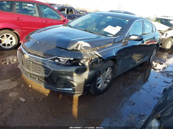 1G1ZE5ST8HF186417 2017 CHEVROLET MALIBU - Image 2