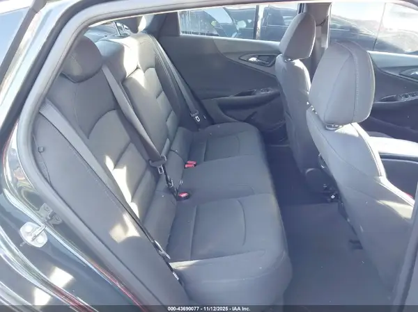 1G1ZE5ST8HF186417 2017 CHEVROLET MALIBU - Image 8