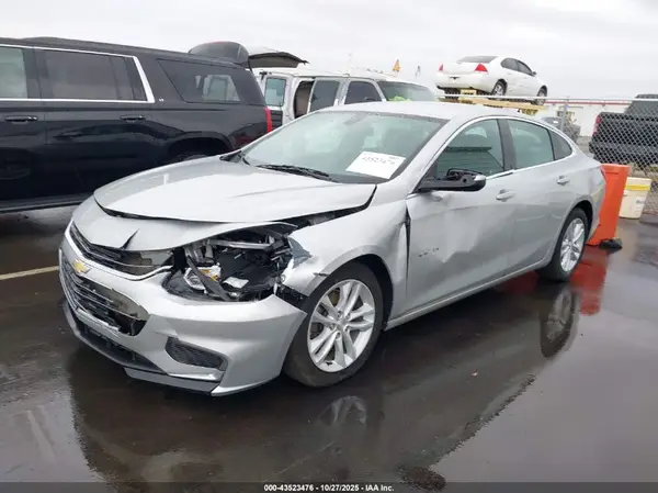 1G1ZE5ST8HF186496 2017 CHEVROLET MALIBU - Image 2
