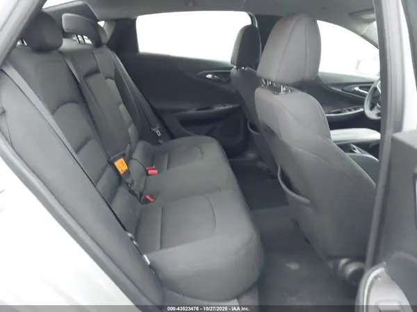 1G1ZE5ST8HF186496 2017 CHEVROLET MALIBU - Image 8