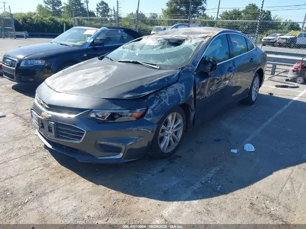 1G1ZE5ST8HF191486 2017 CHEVROLET MALIBU - Image 2