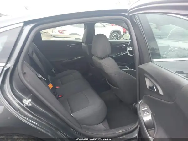 1G1ZE5ST8HF193304 2017 CHEVROLET MALIBU - Image 8