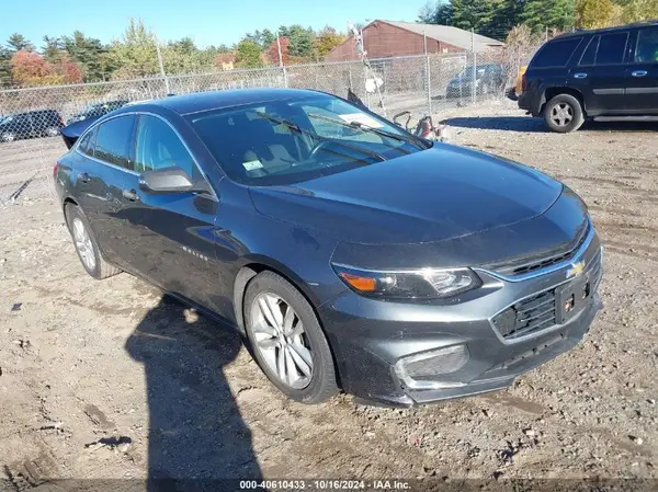 1G1ZE5ST8HF193366 2017 CHEVROLET MALIBU - Image 1