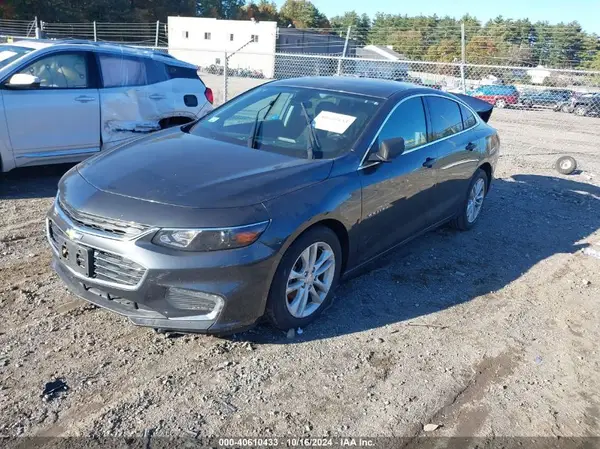 1G1ZE5ST8HF193366 2017 CHEVROLET MALIBU - Image 2