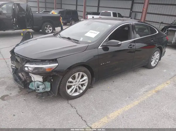 1G1ZE5ST8HF195912 2017 CHEVROLET MALIBU - Image 2