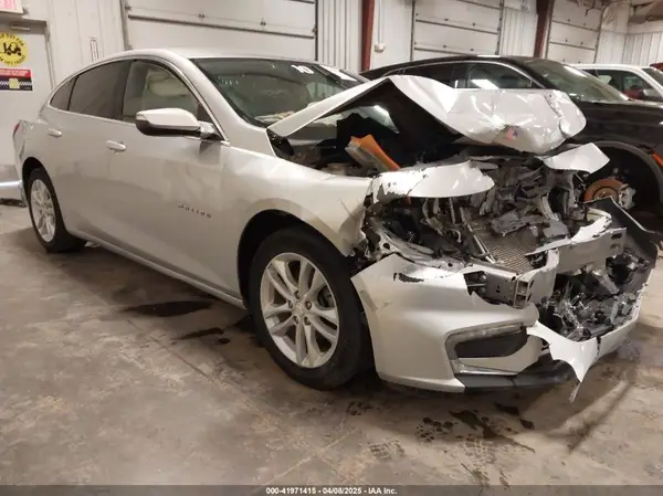 1G1ZE5ST8HF201241 2017 CHEVROLET MALIBU - Image 1