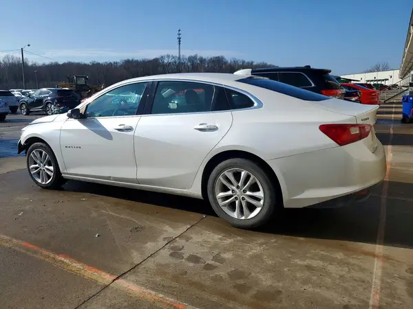 1G1ZE5ST8HF203796 2017 CHEVROLET MALIBU - Image 2