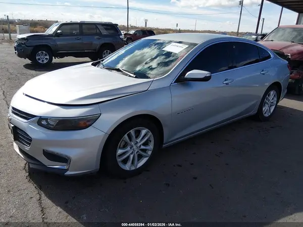 1G1ZE5ST8HF206696 2017 CHEVROLET MALIBU - Image 2