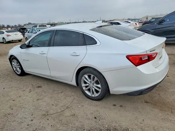 1G1ZE5ST8HF215415 2017 CHEVROLET MALIBU - Image 2