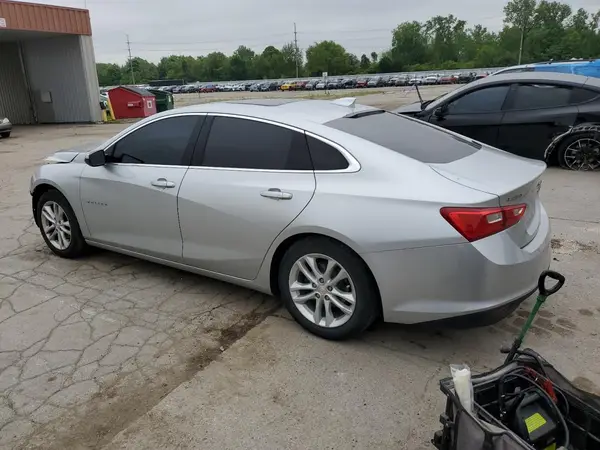 1G1ZE5ST8HF218833 2017 CHEVROLET MALIBU - Image 2