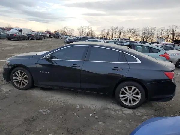 1G1ZE5ST8HF223224 2017 CHEVROLET MALIBU - Image 2
