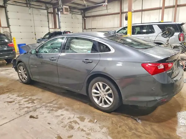 1G1ZE5ST8HF225135 2017 CHEVROLET MALIBU - Image 2