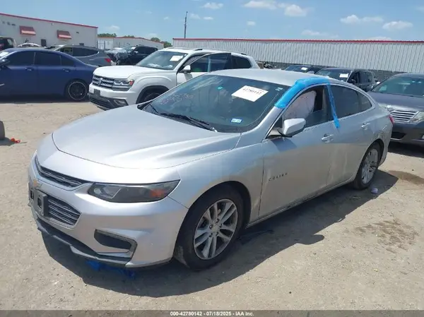 1G1ZE5ST8HF226320 2017 CHEVROLET MALIBU - Image 2