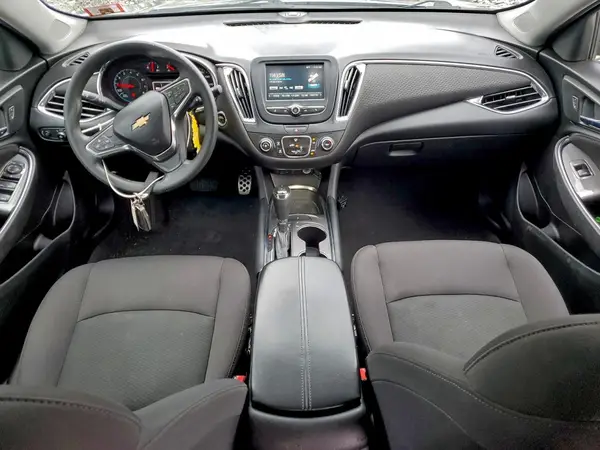 1G1ZE5ST8HF227693 2017 CHEVROLET MALIBU - Image 8
