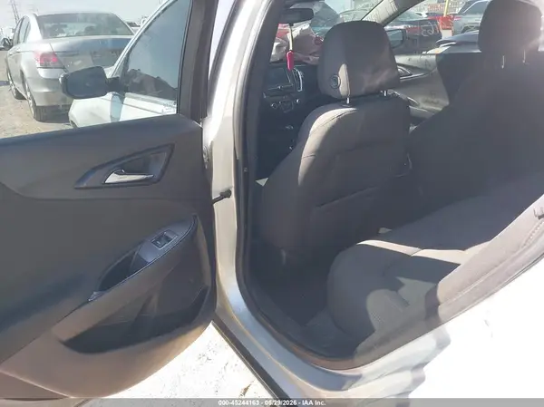 1G1ZE5ST8HF230013 2017 CHEVROLET MALIBU - Image 8