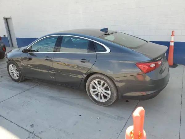1G1ZE5ST8HF233669 2017 CHEVROLET MALIBU - Image 2