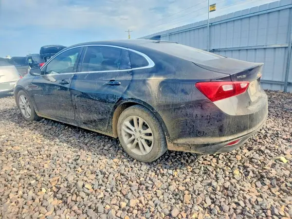 1G1ZE5ST8HF240282 2017 CHEVROLET MALIBU - Image 2