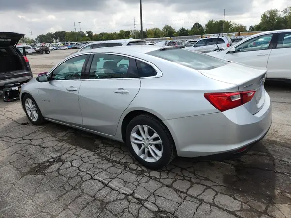 1G1ZE5ST8HF242386 2017 CHEVROLET MALIBU - Image 2