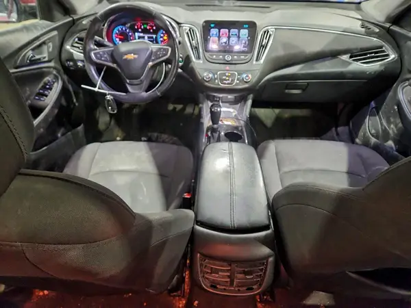 1G1ZE5ST8HF243067 2017 CHEVROLET MALIBU - Image 8