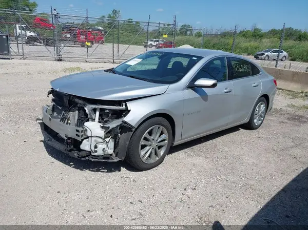 1G1ZE5ST8HF253243 2017 CHEVROLET MALIBU - Image 2