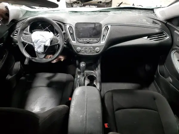 1G1ZE5ST8HF256921 2017 CHEVROLET MALIBU - Image 8