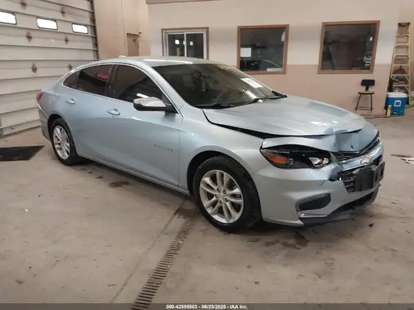 1G1ZE5ST8HF257552 2017 CHEVROLET MALIBU - Image 1