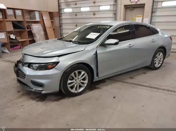 1G1ZE5ST8HF257552 2017 CHEVROLET MALIBU - Image 2