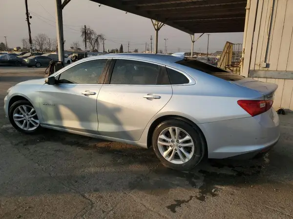 1G1ZE5ST8HF257650 2017 CHEVROLET MALIBU - Image 2